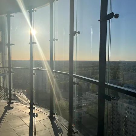 アパート Kasprzaka 29 Tower 8 ワルシャワ